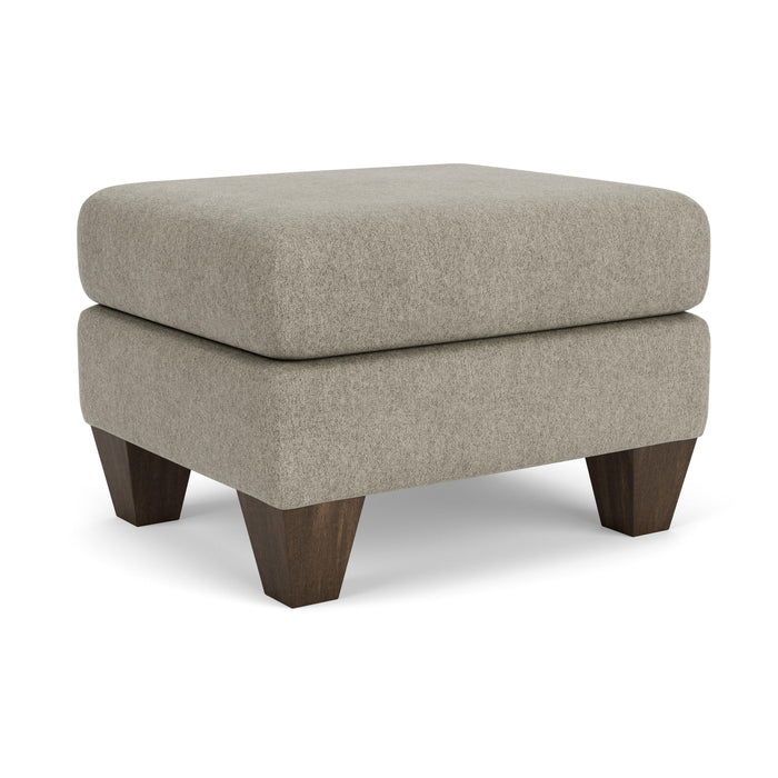 Moxy 5035-08 Ottoman