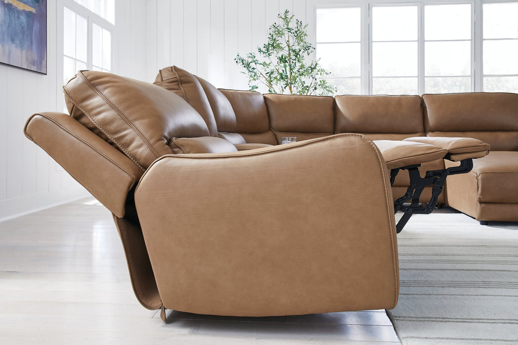 DeepWakes Power Reclining Sectional with Chaise