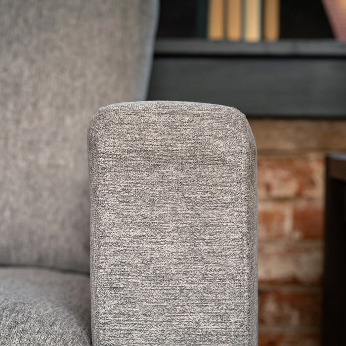 Flex 4-Seat Sectional with Standard Arm - 5000003547